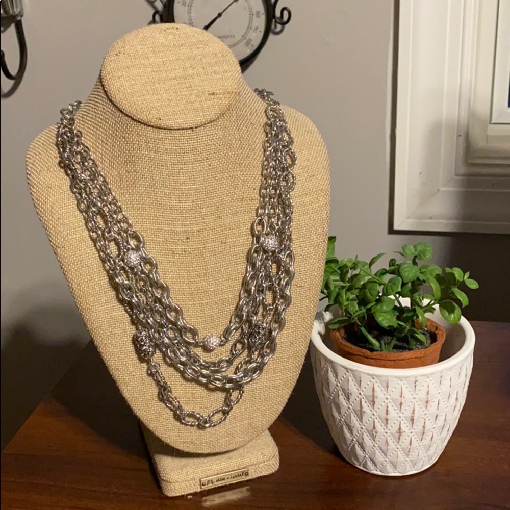 Chloe and Isabel Heirloom Pave’